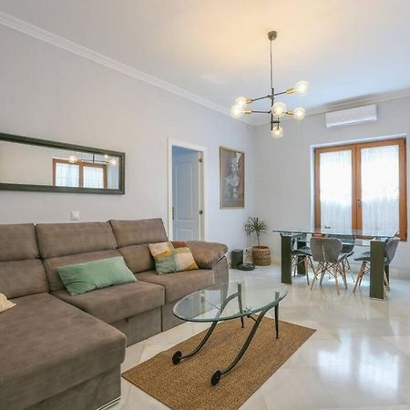 Riverwalk Suites - Puente Triana เซบีญา ภายนอก รูปภาพ