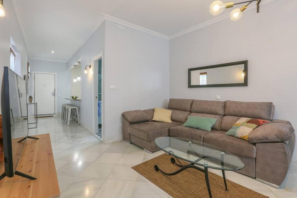 Riverwalk Suites - Puente Triana เซบีญา ภายนอก รูปภาพ