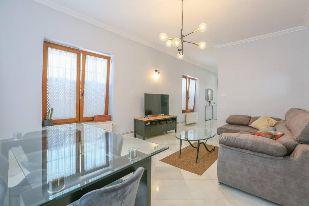 Riverwalk Suites - Puente Triana เซบีญา ภายนอก รูปภาพ