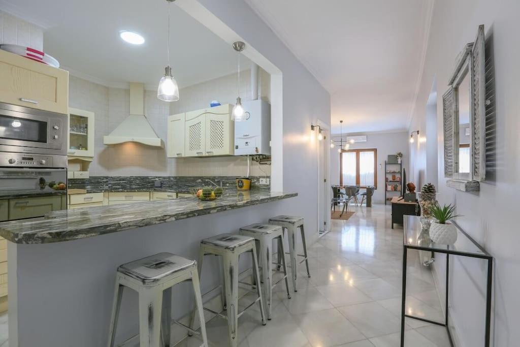 Riverwalk Suites - Puente Triana เซบีญา ภายนอก รูปภาพ